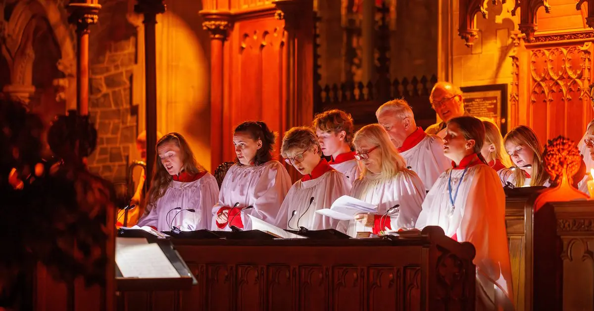 An Enchanting Evening of Music Beneath the Moon